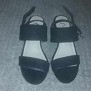 Black Candie's Sandals